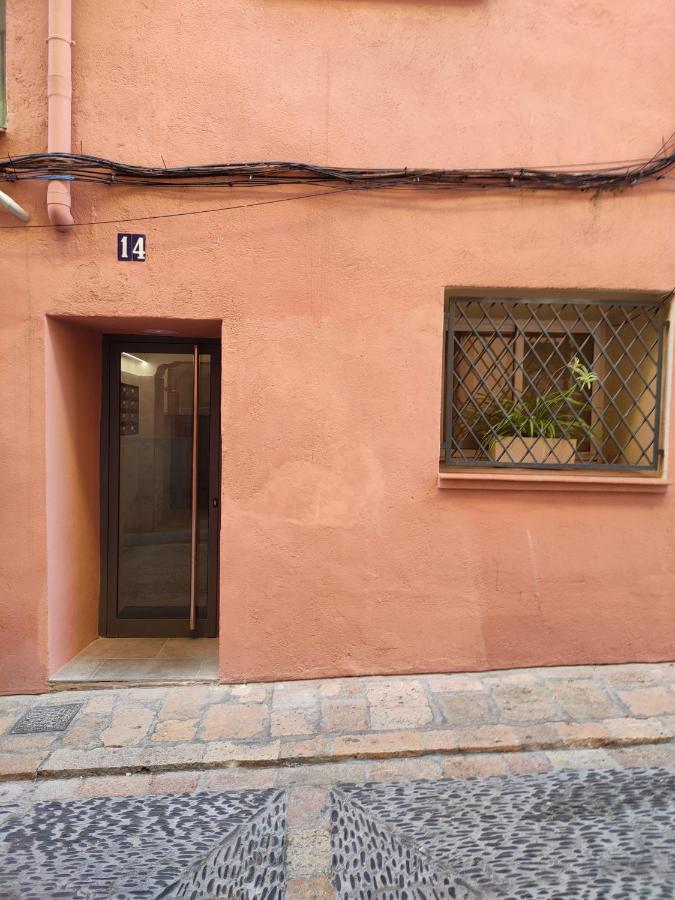 Apartamento Centrico Con Patio Privado Tarragona Dış mekan fotoğraf