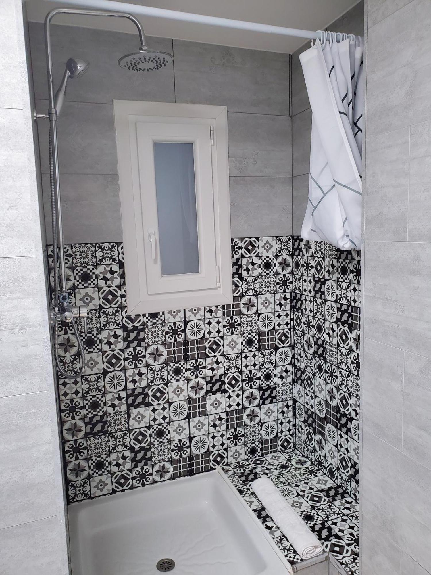 Apartamento Centrico Con Patio Privado Tarragona Dış mekan fotoğraf